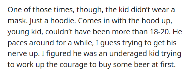 Old lady mistakes mugger as employee