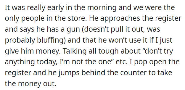 Old lady mistakes mugger as employee
