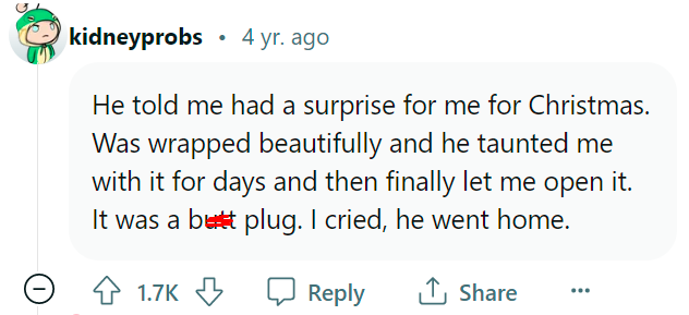Whats-the-worst-well-intedend-romantic-gesture-a-SO-ever-did-for-you-11.