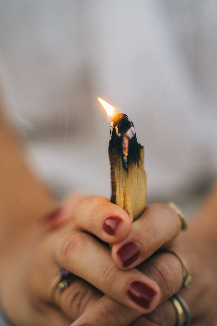 burning-wood