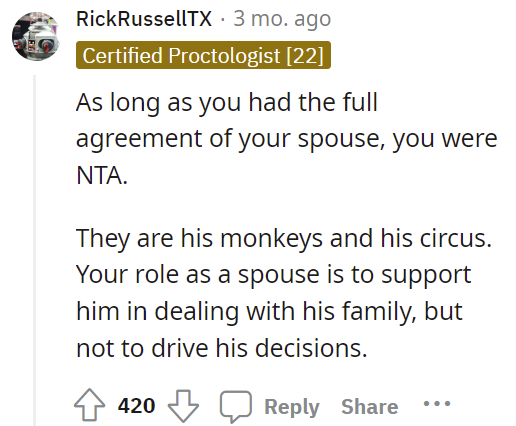 monkeys-and-circus-
